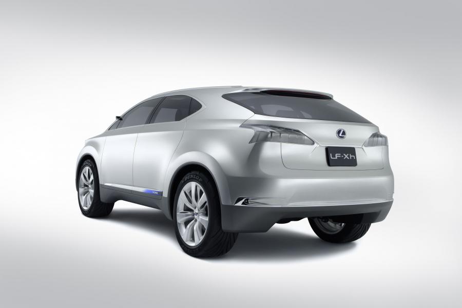  Lexus LF-Xh Concept 2007 года  (фото 6 из 34)